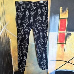 Old Navy Black Pixie Pants with White Floral Pattern